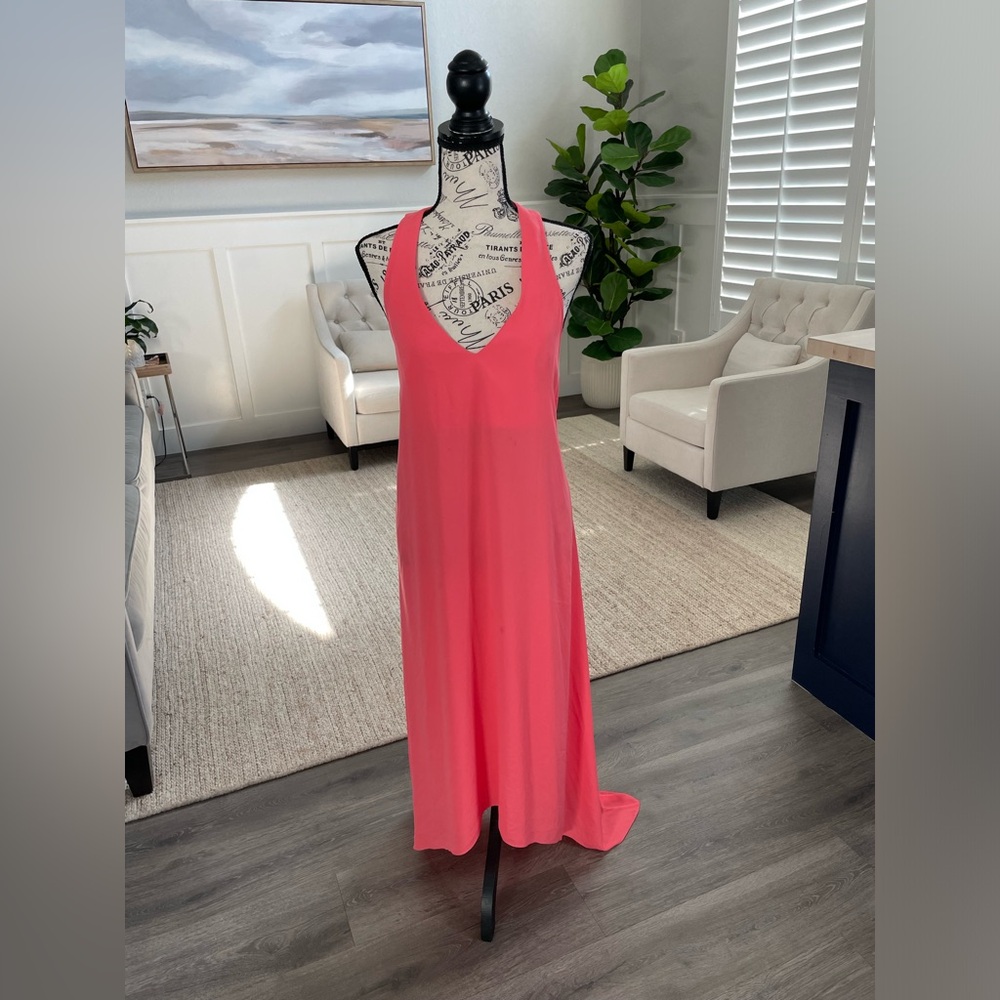 BCBGMaxAzria Coral Dress Pretty Back Zip Detail